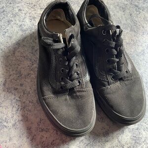 Size6 Black low top Vans